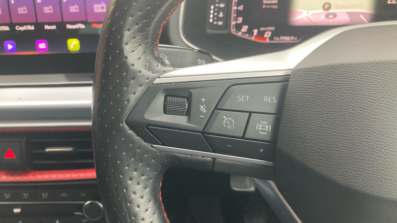 SEAT Arona 1.0 TSI 110 FR Sport 5dr Petrol Hatchback